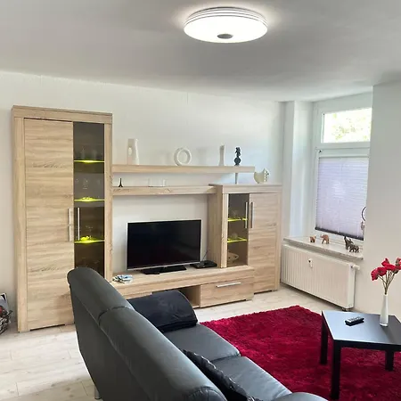 Apartamento Myhome Einsiedel An Der Zwoenitz 1 *