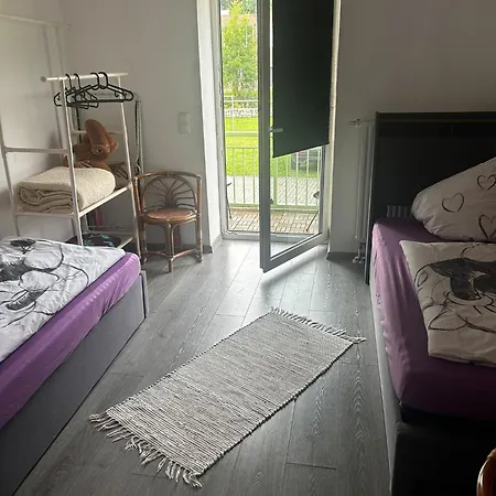 Myhome Einsiedel An Der Zwoenitz 1 קמניץ